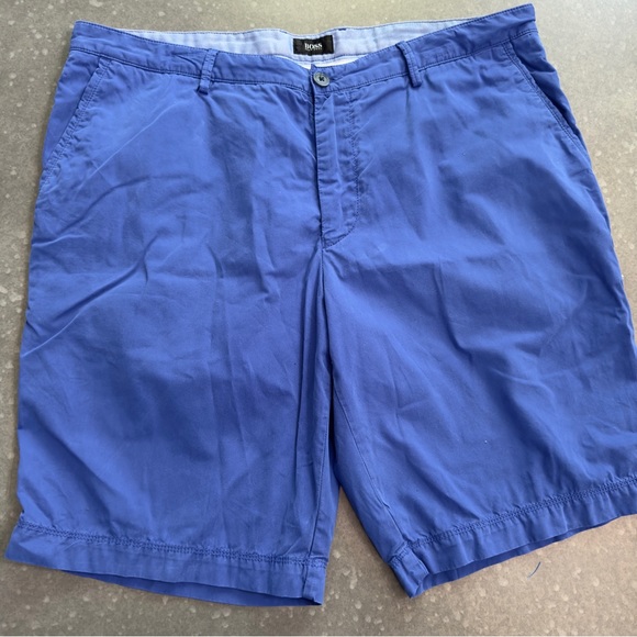 Hugo Boss Men’s Classic Fit Chino Short - Picture 3 of 10